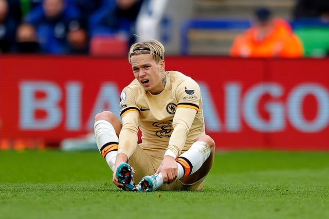 莱斯特城主教练面临下课危机，埃弗顿后防出现漏洞的简单介绍