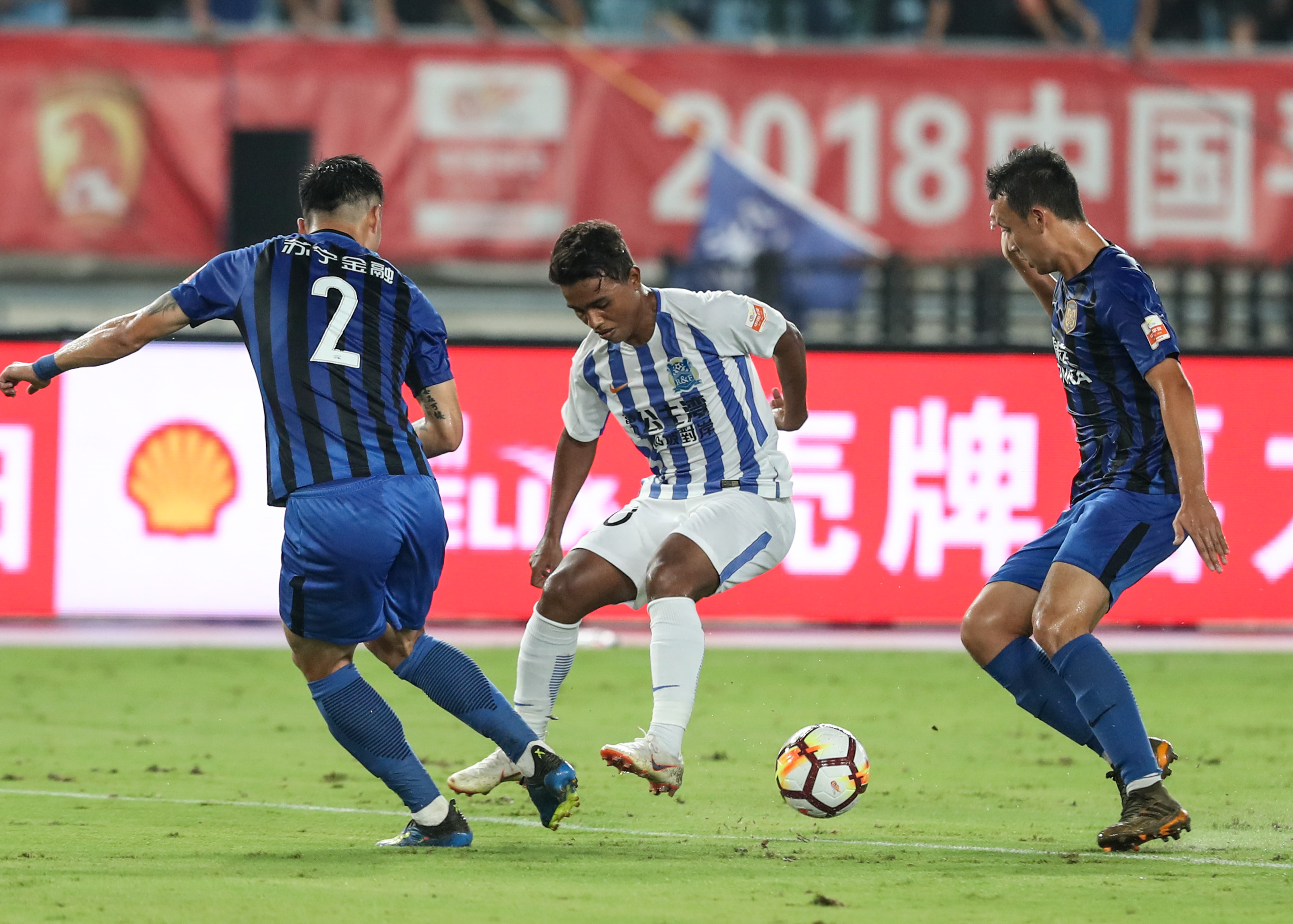 广州富力备战准备,面对苏宁的挑战 广州富力备战准备,面对苏宁的挑战